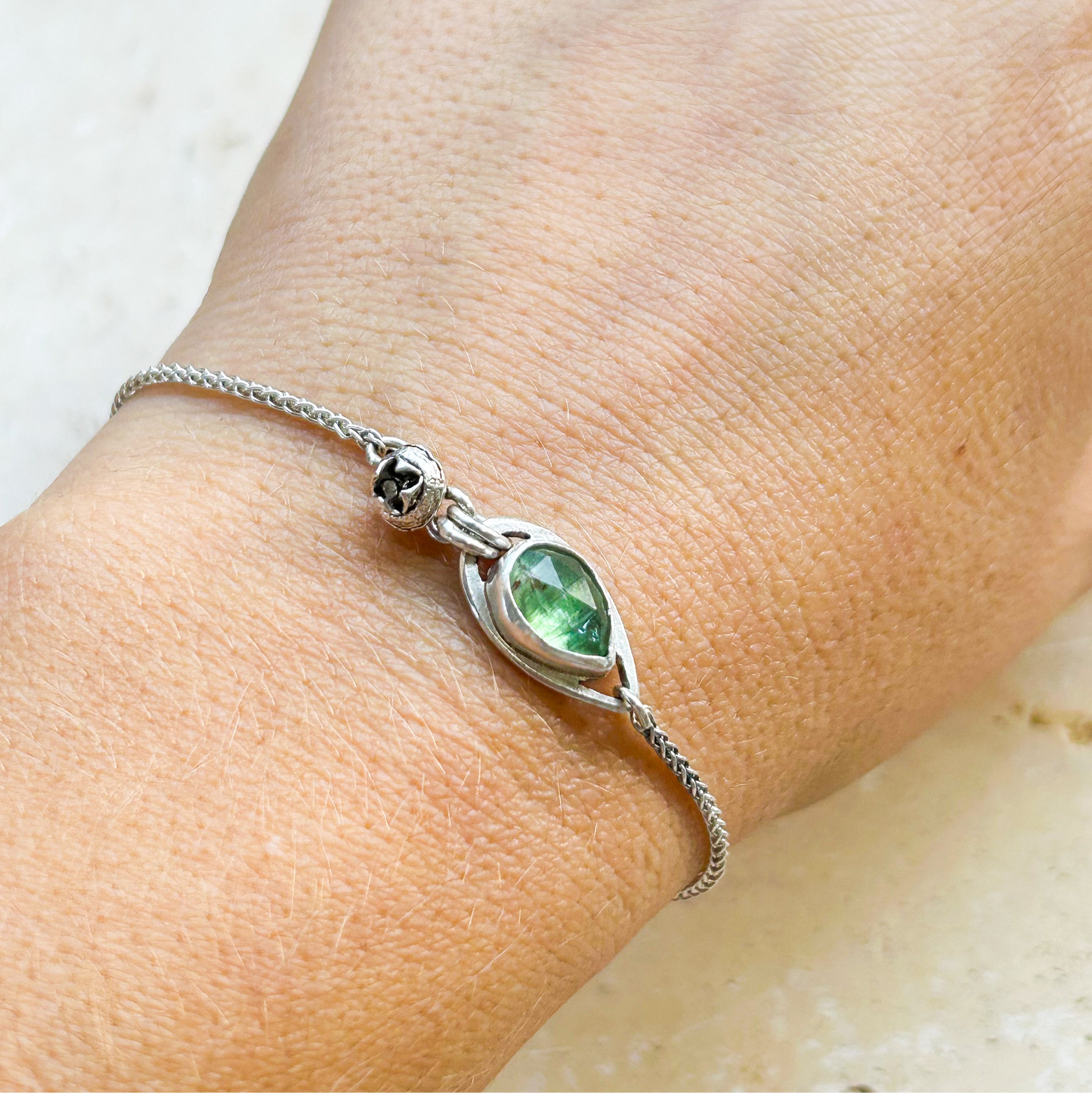 Eucalyptus bracelet green kyanite
