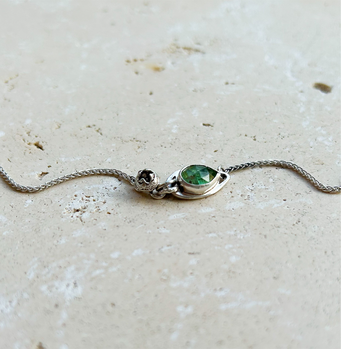 Eucalyptus bracelet green kyanite