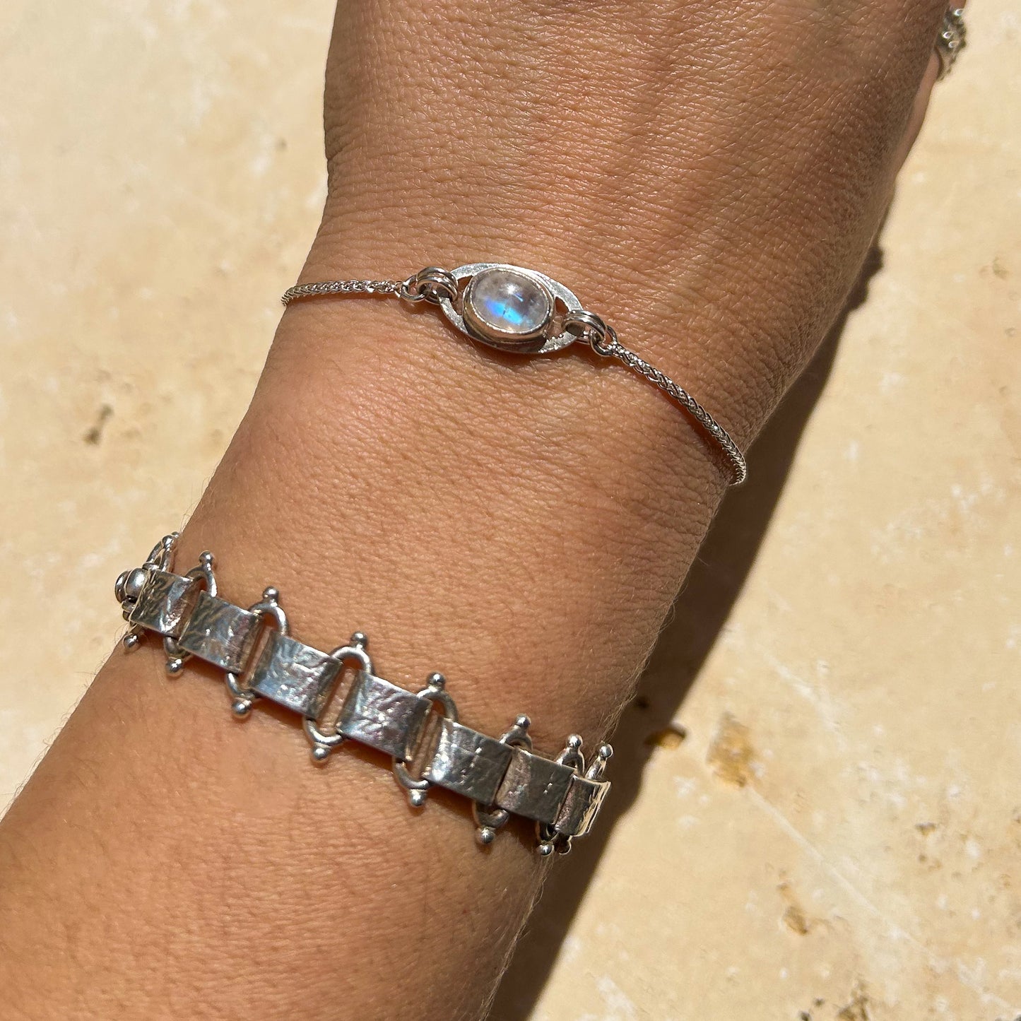 Elena bracelet moonstone