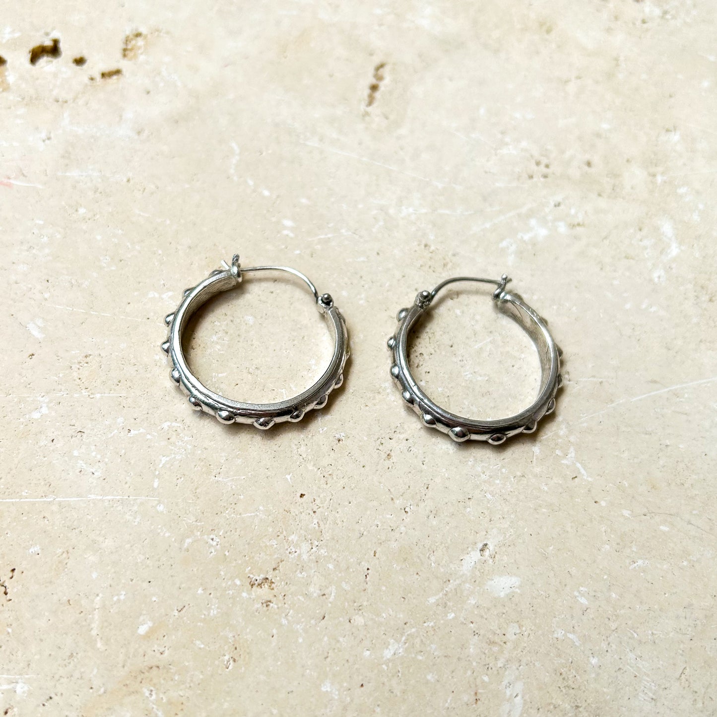 Kaila hoop earrings