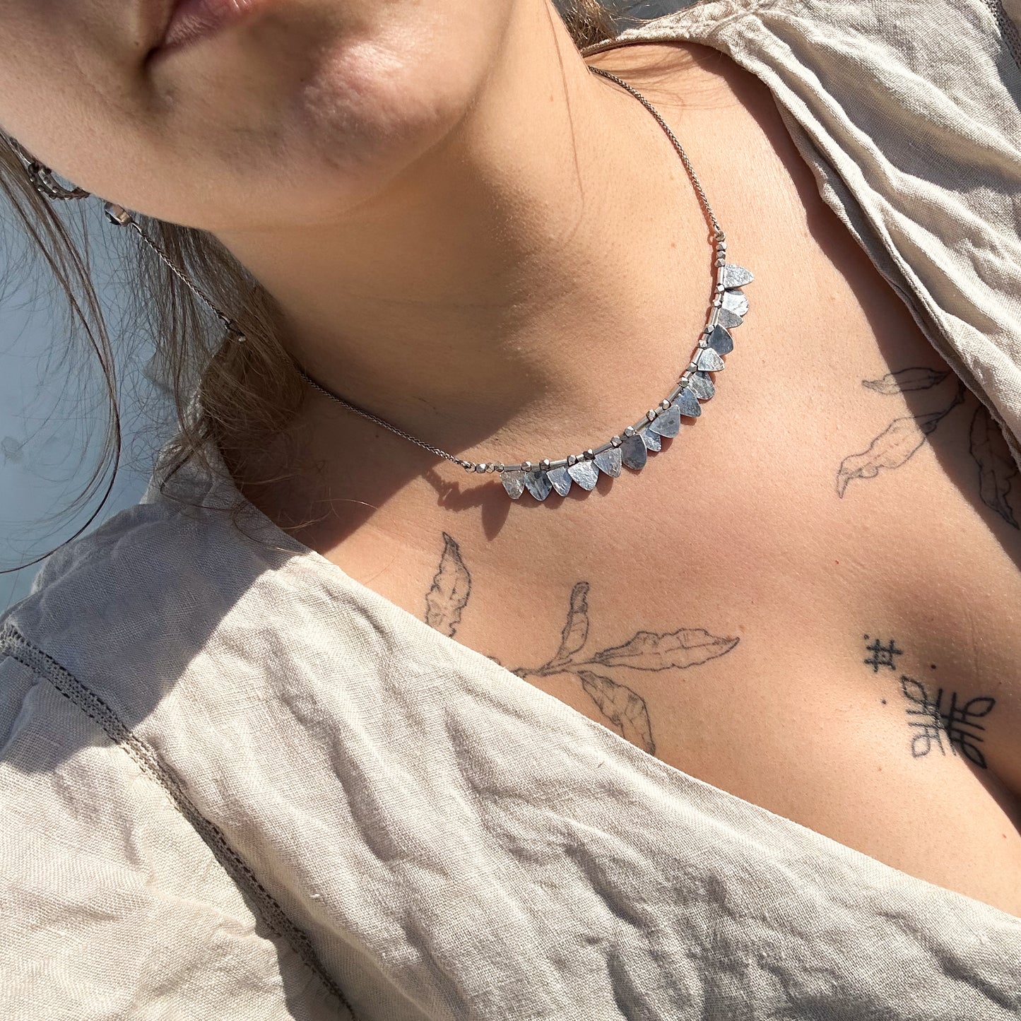 Silver leaves necklace