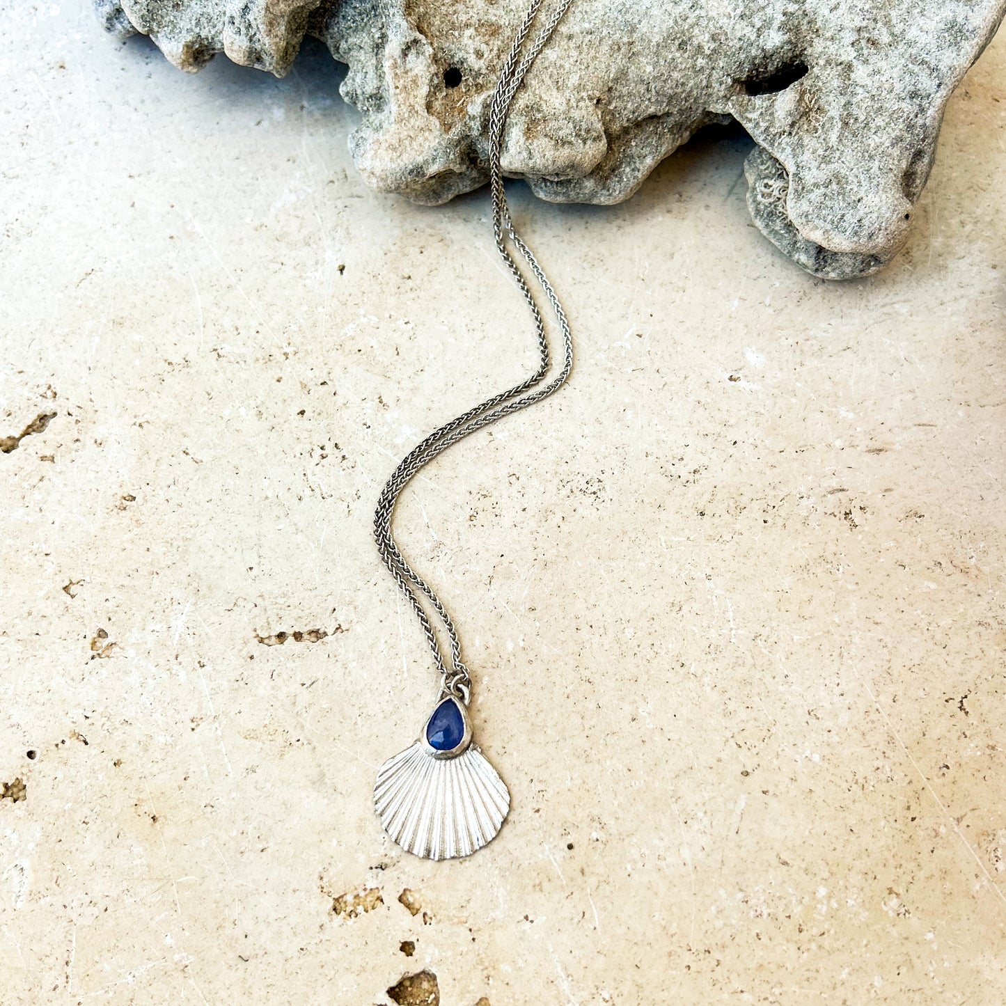 Tanzanite shell necklace