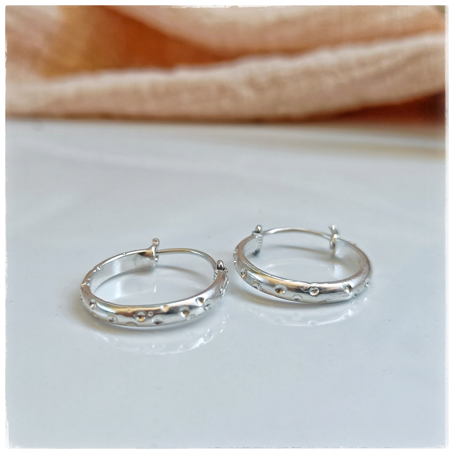 Water hoop earrings