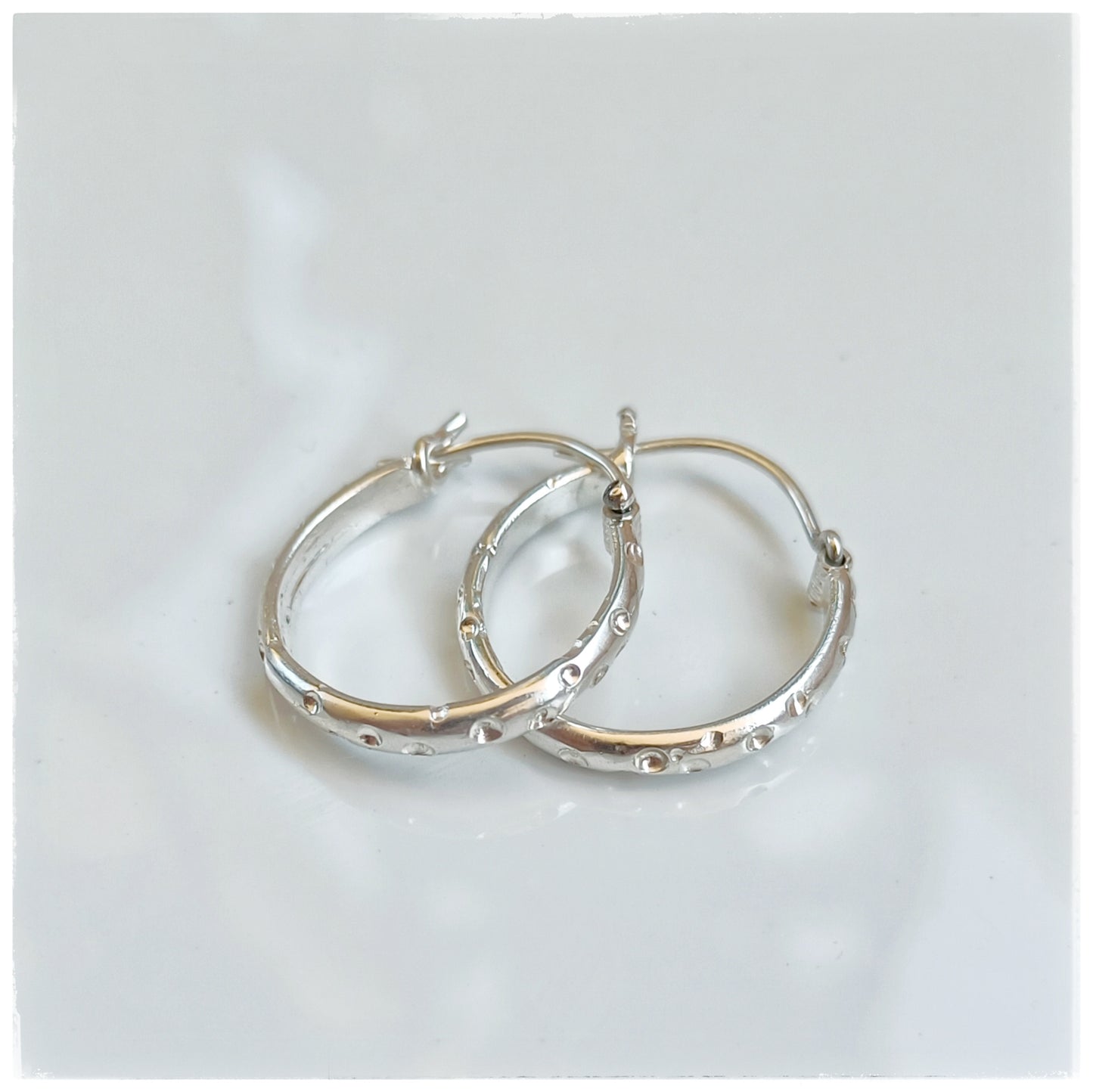 Water hoop earrings