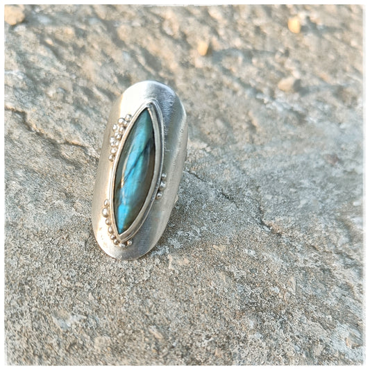 Underwater ring Labradorite