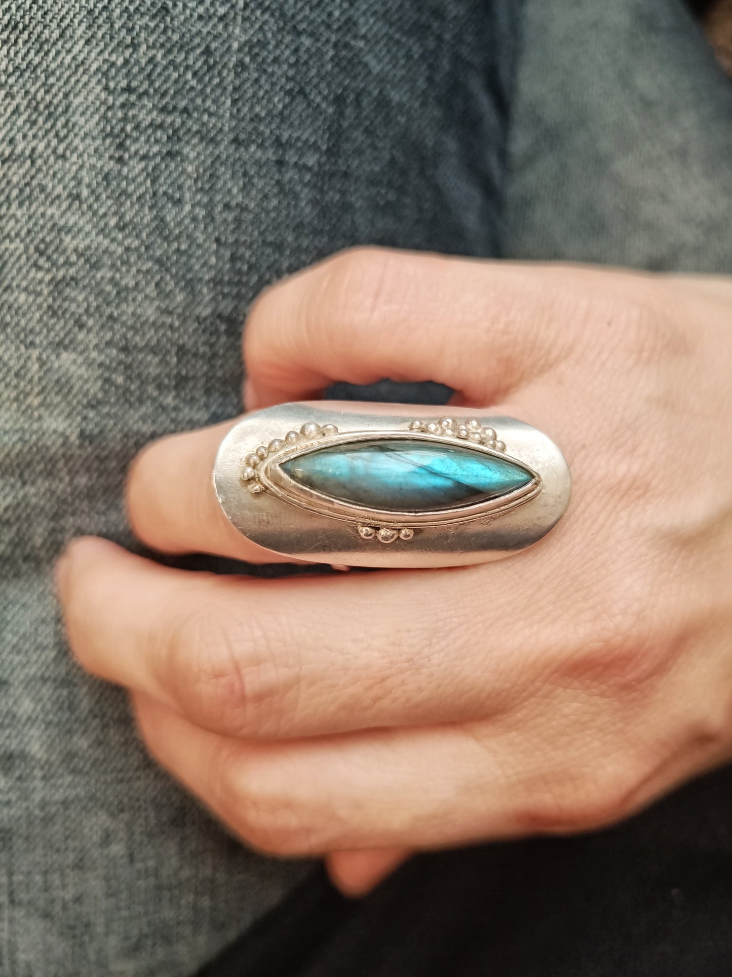 Underwater ring Labradorite