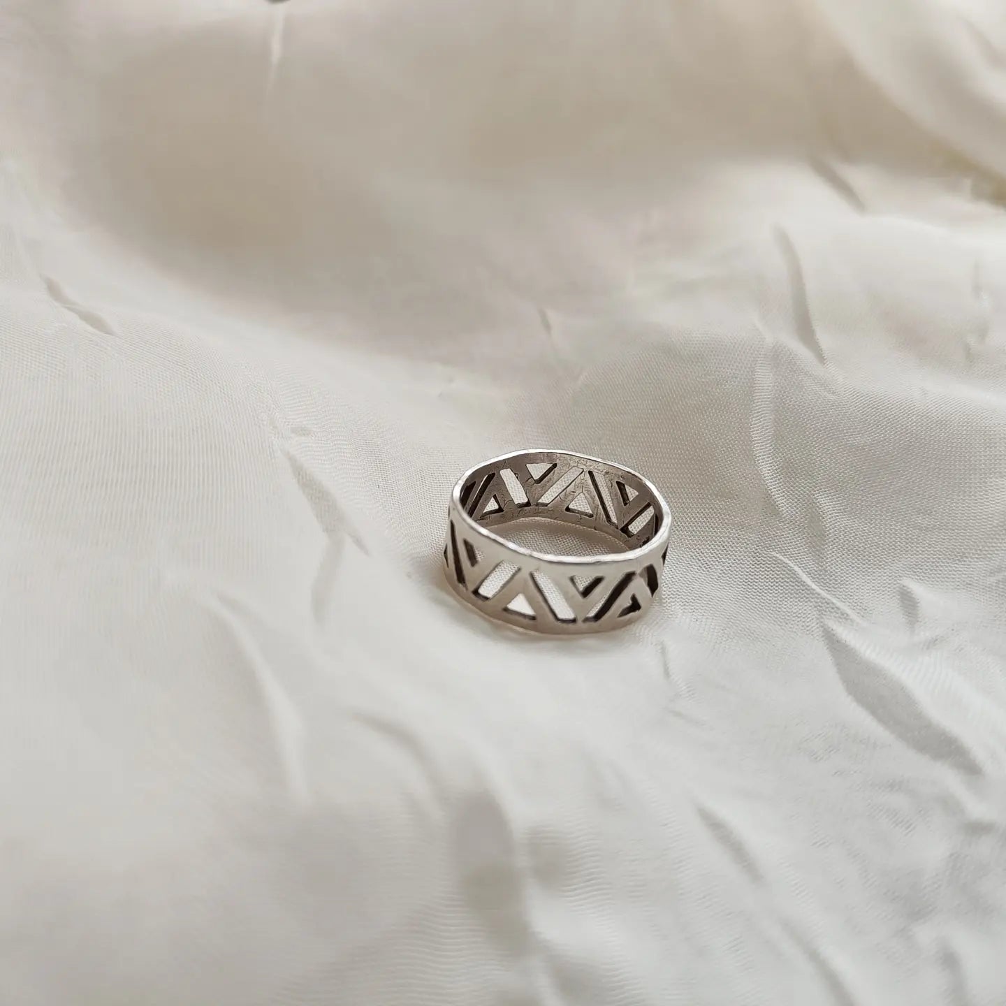 Zorba ring